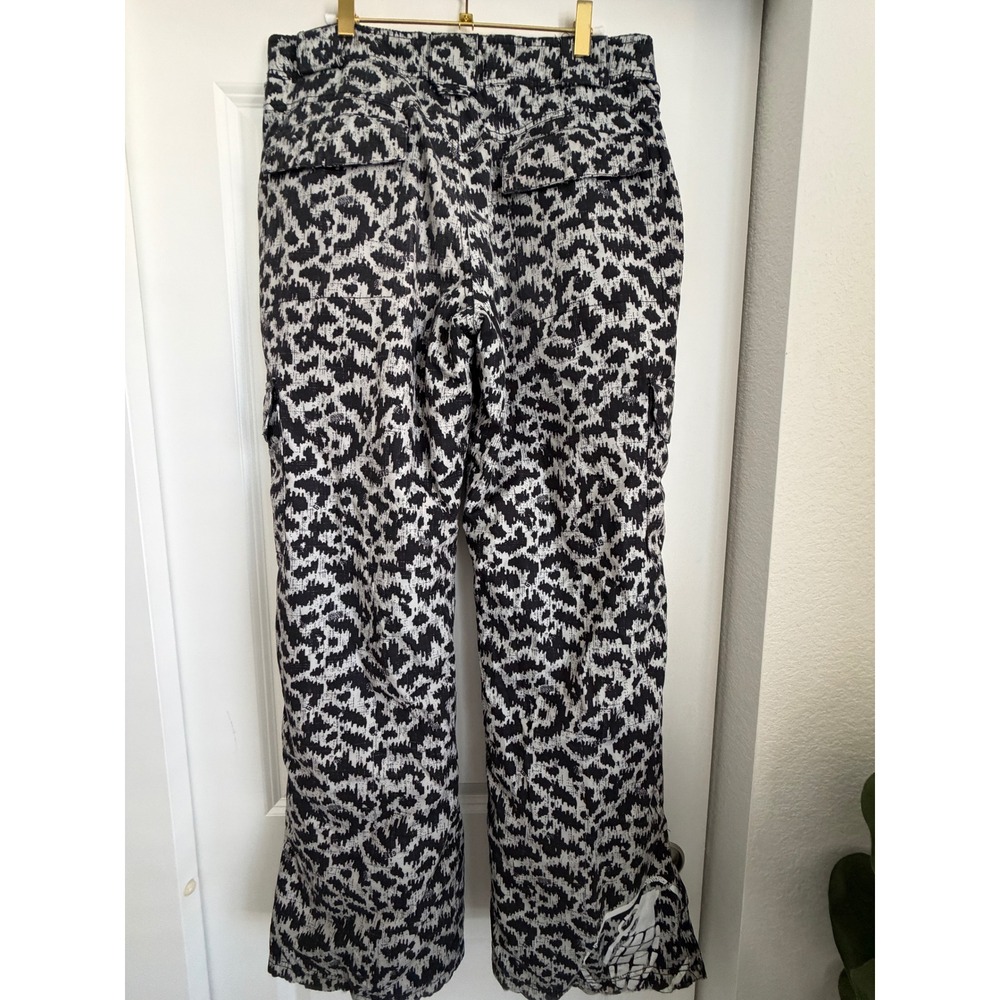 Grenade Fat Patch Snowboard Pants Mens Black White Camo Cargo Snow Pants Medium